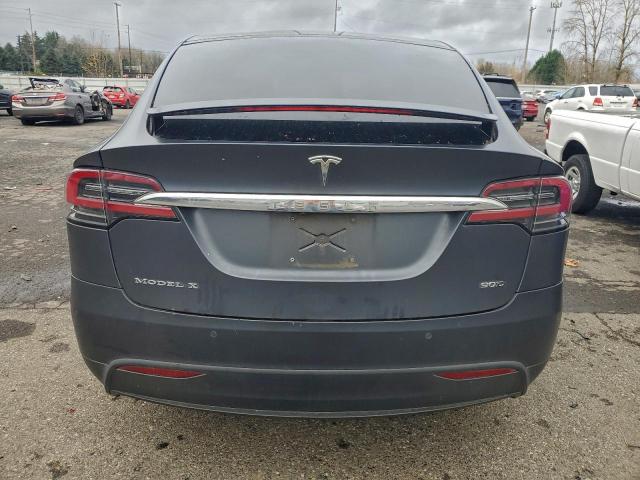 Tesla Model X Image 9