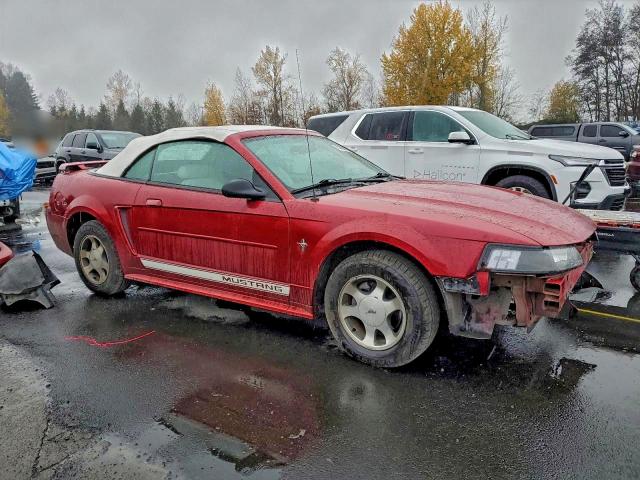 Ford Mustang Image 10
