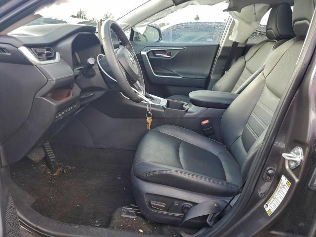 Toyota RAV4 Limited Image 9