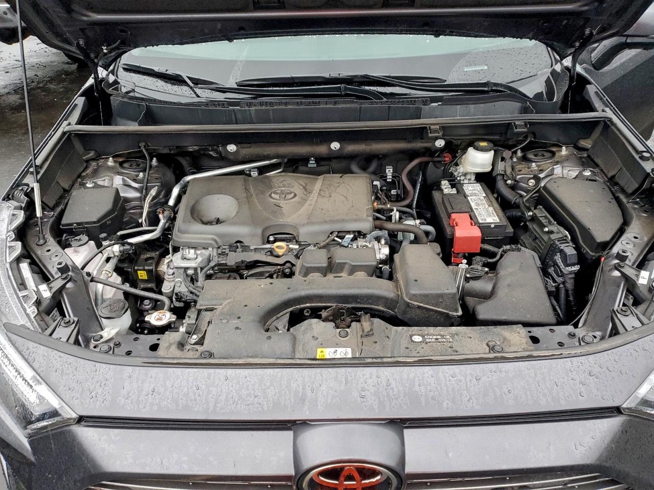 Toyota RAV4 Limited Image 11