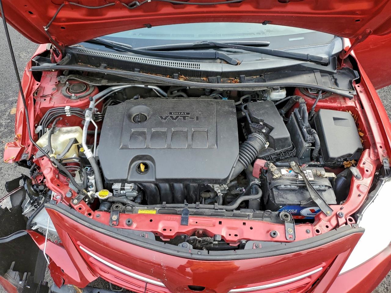 Toyota Corolla Base Image 11