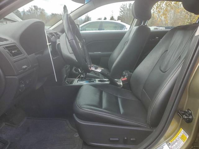 Ford Fusion Hybrid Image 12