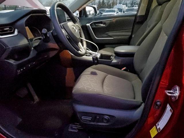 Toyota RAV4 Xle Image 5