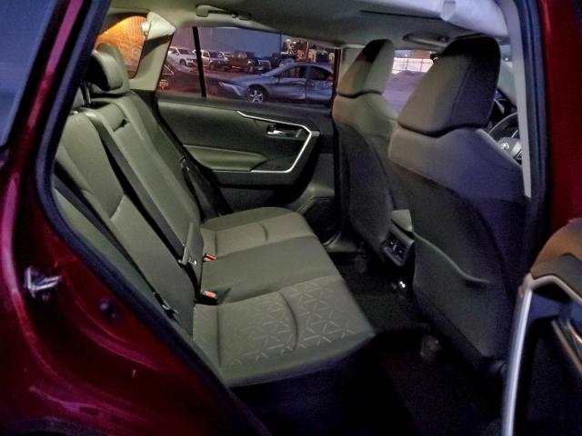Toyota RAV4 Xle Image 9
