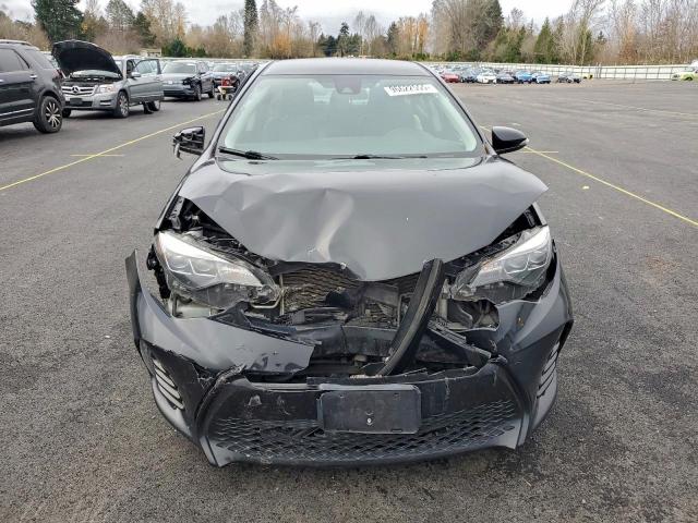 Toyota Corolla L Image 8