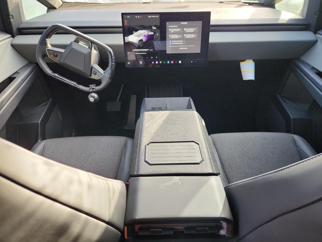 Tesla Cybertruck Image 5