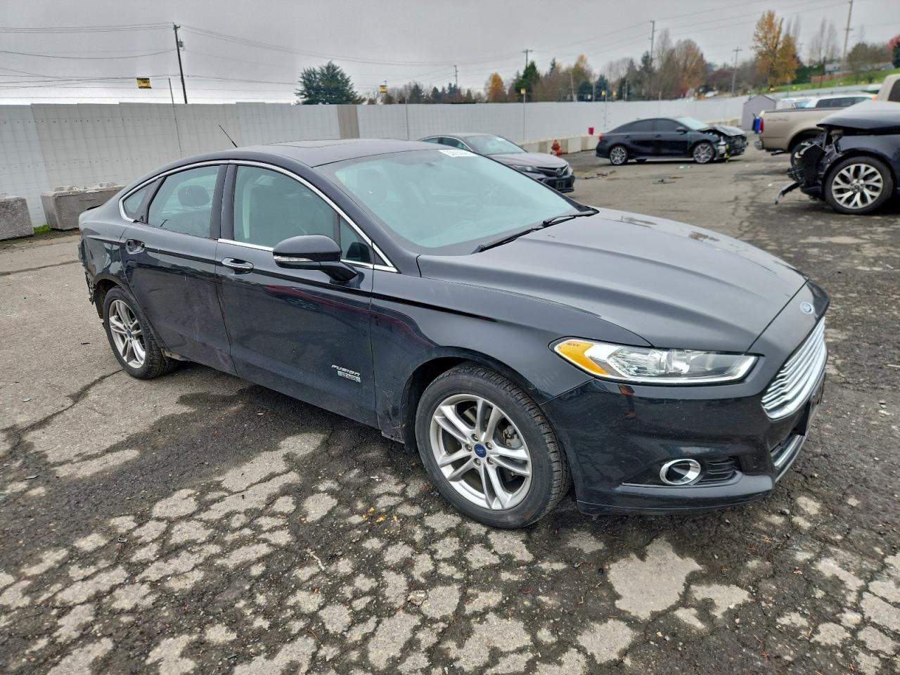 Ford Fusion Titanium Phev Image 2