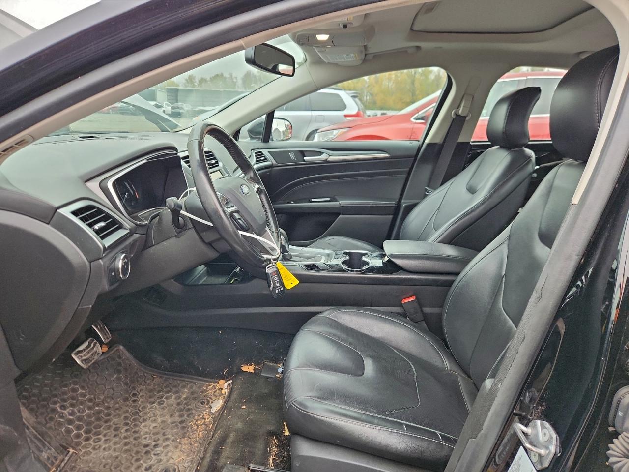 Ford Fusion Titanium Phev Image 13