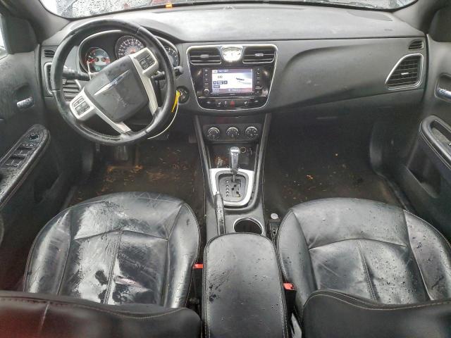 Chrysler 200 Limited Image 11