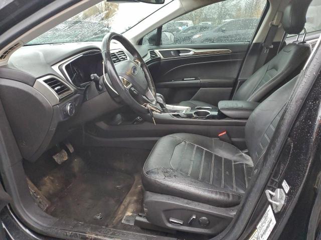 Ford Fusion Se Phev Image 4