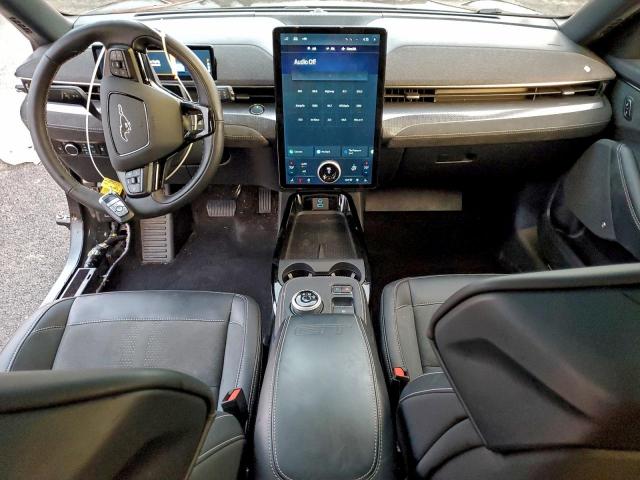 Ford Mustang Gt Image 3