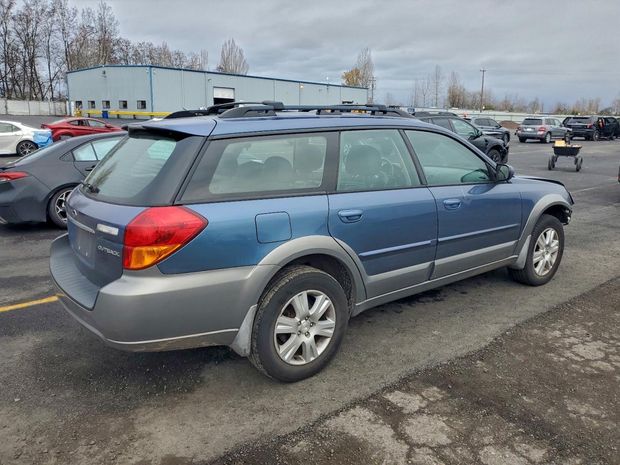 Subaru Legacy Outback 2.5i Limited Image 6