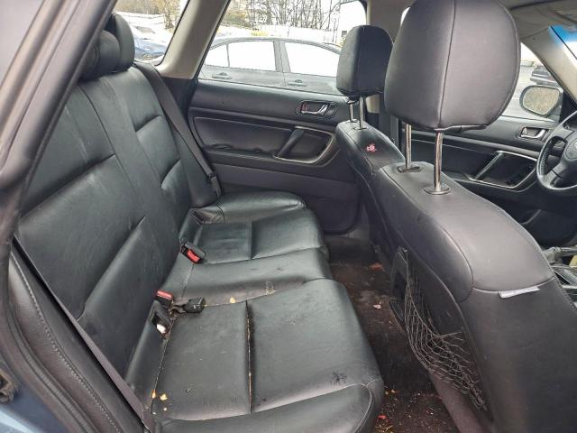 Subaru Legacy Outback 2.5i Limited Image 10