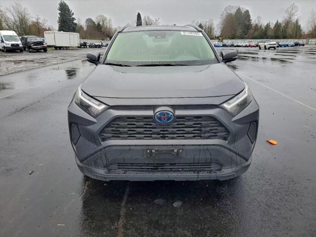 Toyota RAV4 Xle Image 14