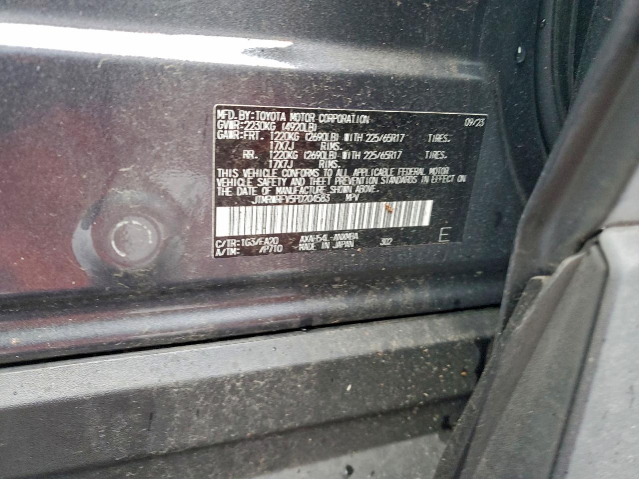 Toyota RAV4 Xle Image 2