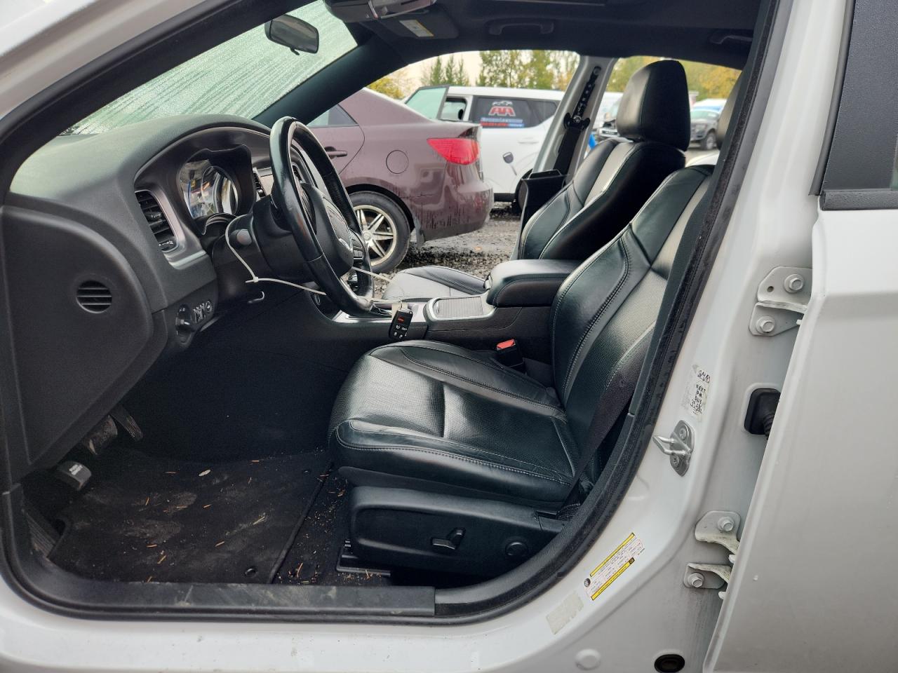 Dodge Charger Sxt Image 12