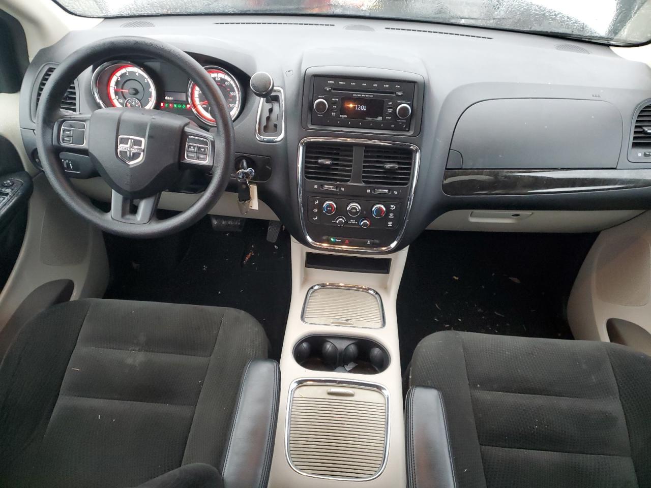 Dodge Caravan Sxt Image 9