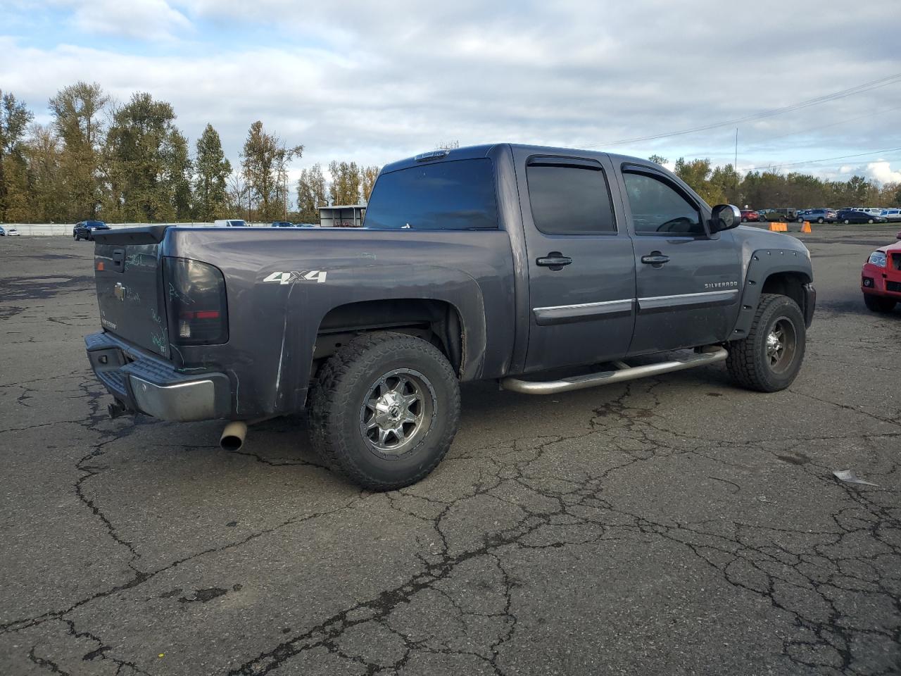 Chevrolet Silverado K1500 Lt Image 3