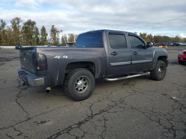 Chevrolet Silverado K1500 Lt Image 3