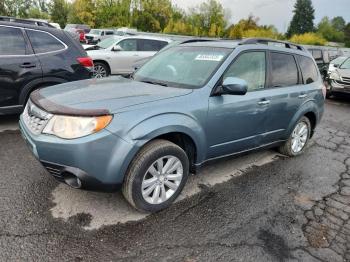 Salvage Subaru Forester
