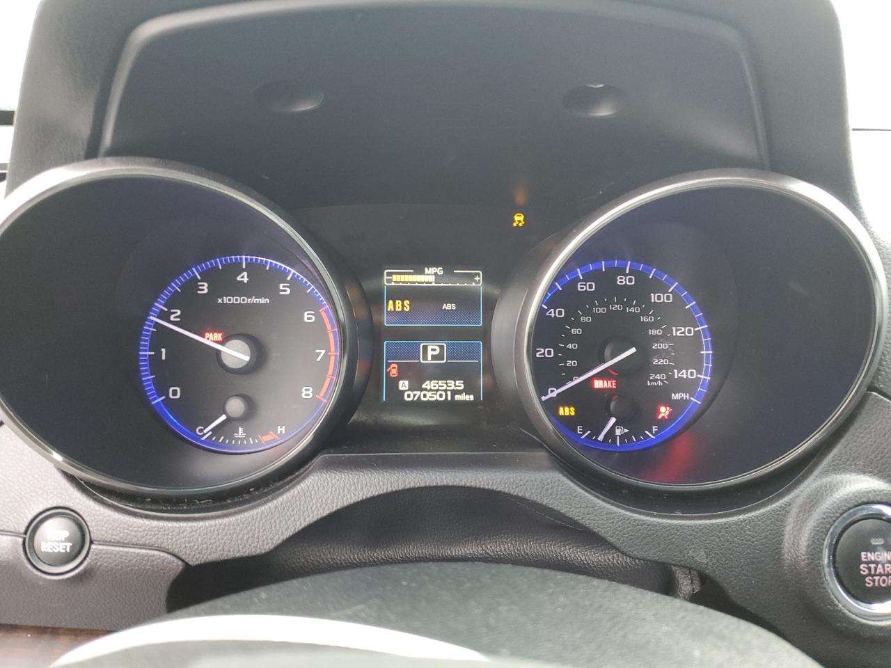 Subaru Outback 2.5i Limited Image 9