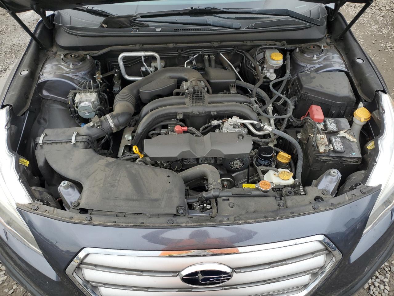 Subaru Outback 2.5i Limited Image 7