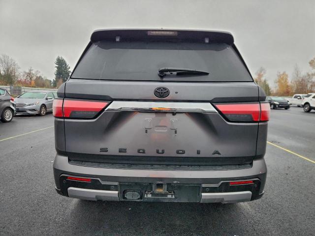 Toyota Sequoia Sr5 Image 7