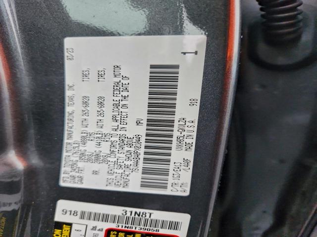 Toyota Sequoia Sr5 Image 10