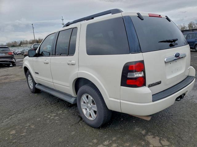 Ford Explorer Xlt Image 10