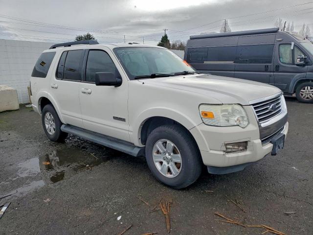 Ford Explorer Xlt Image 5