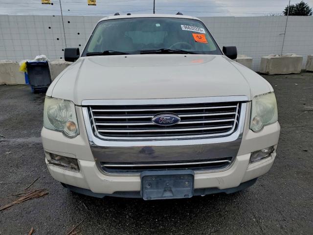 Ford Explorer Xlt Image 3