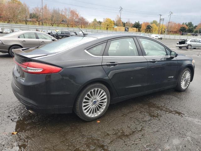 Ford Fusion Se Hybrid Image 3