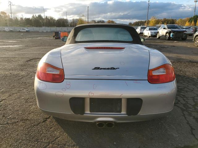 Porsche Boxster Image 4