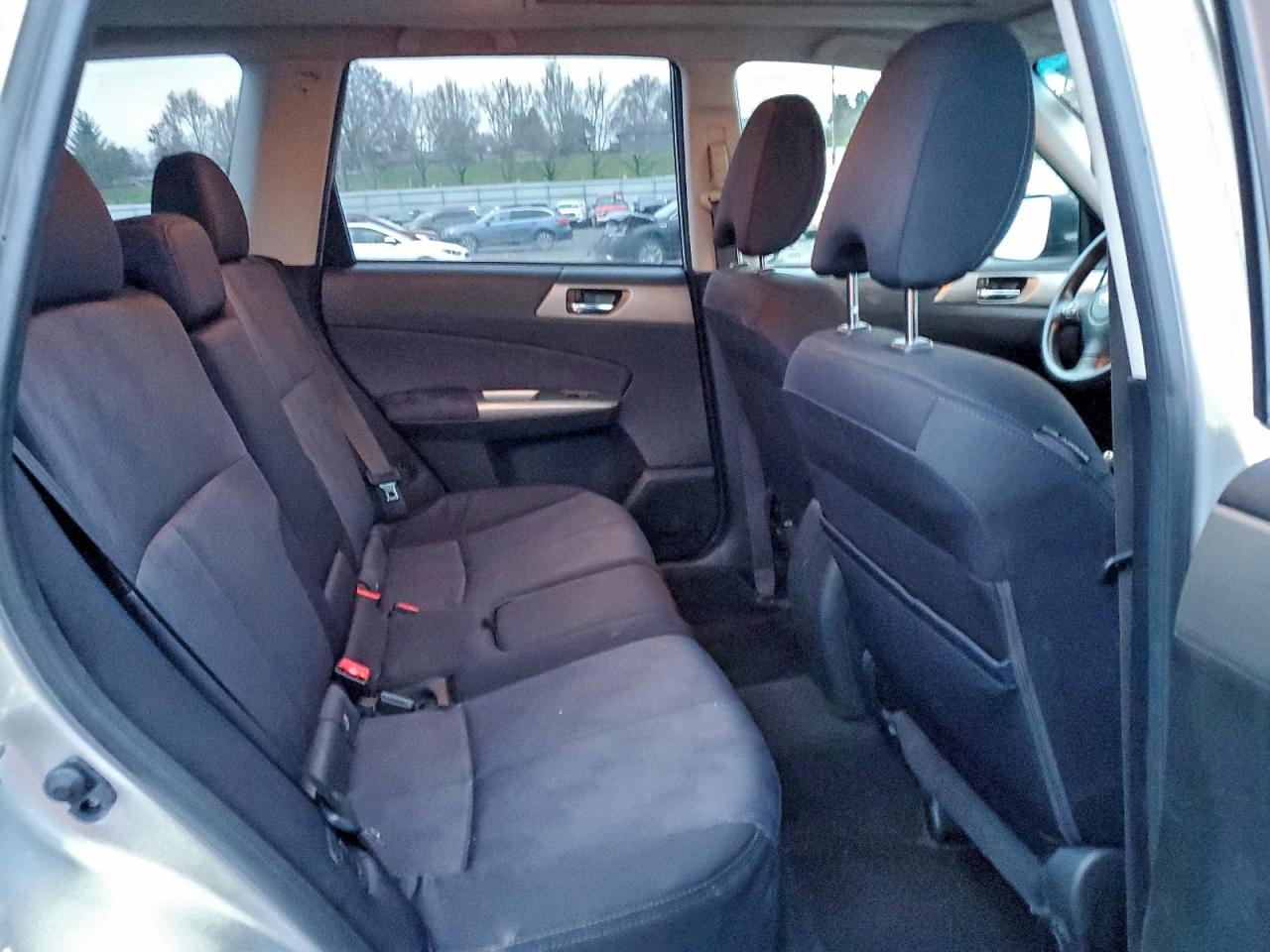 Subaru Forester 2.5x Premium Image 10