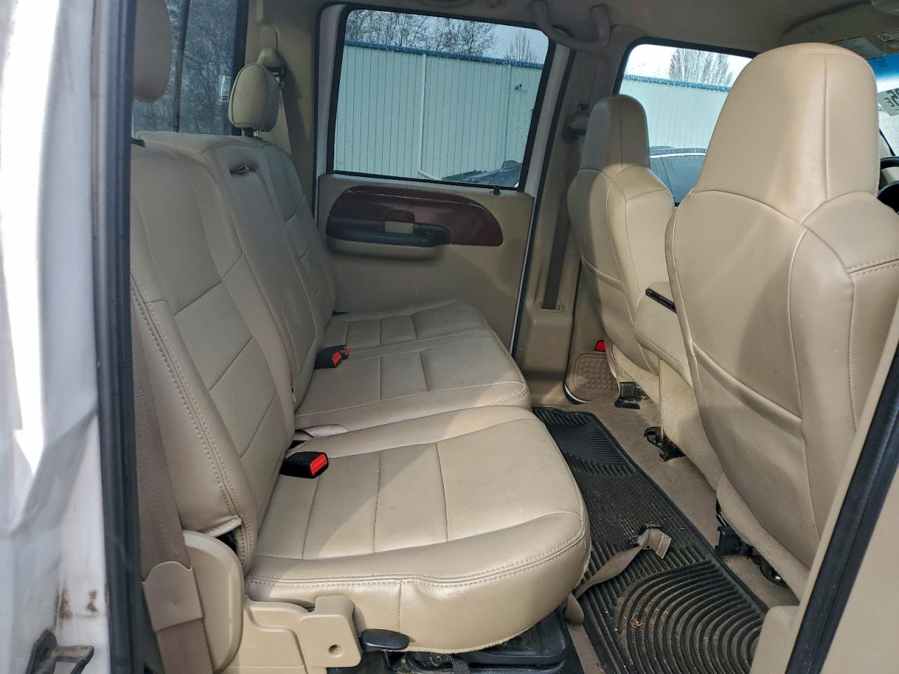 Ford F-250 Super Duty Image 10