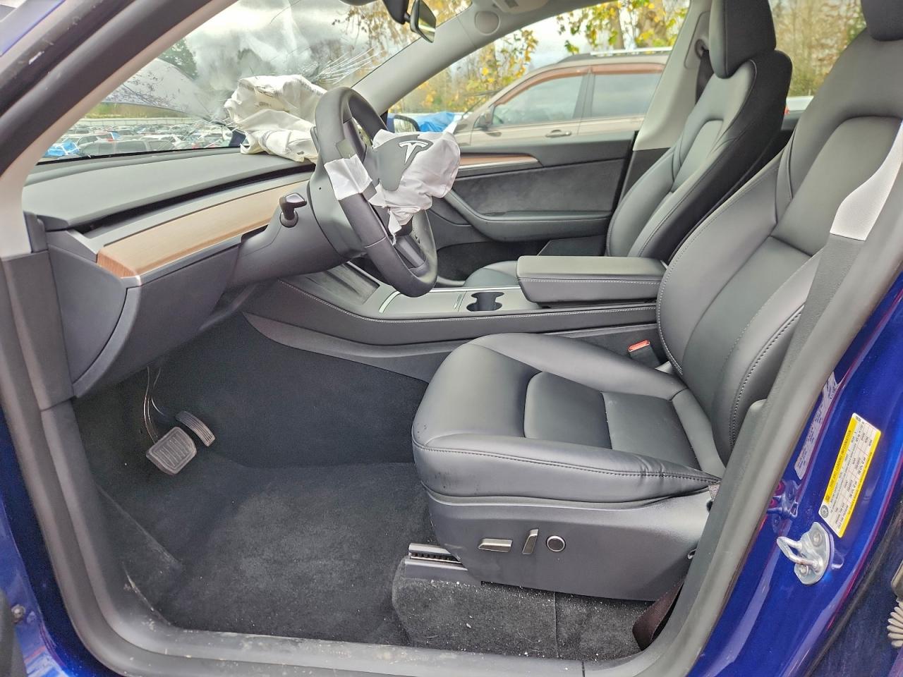 Tesla Model Y Image 10