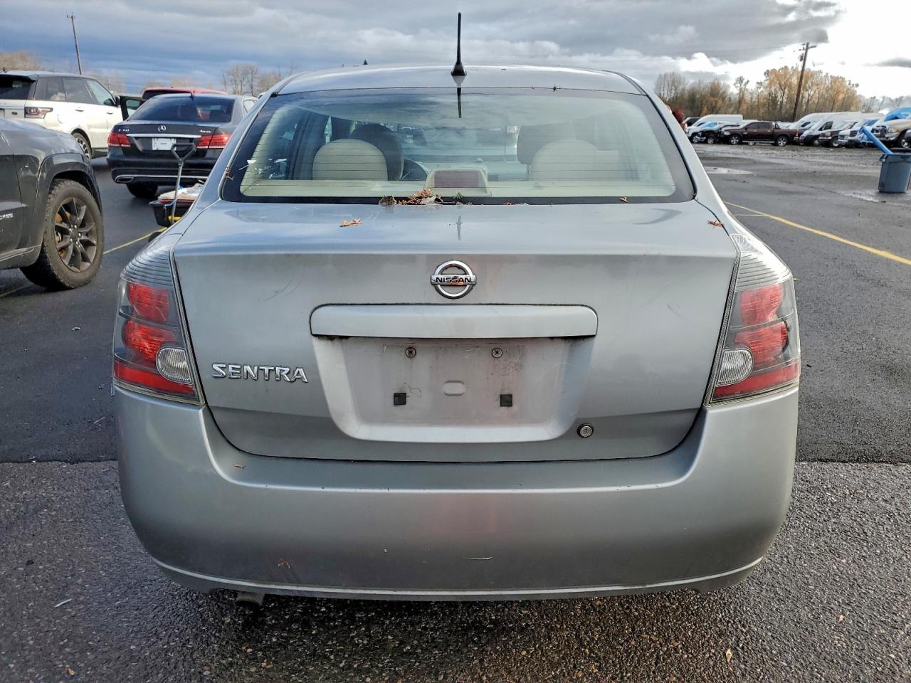 Nissan Sentra 2.0 Image 6