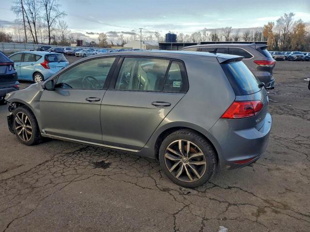 Volkswagen Golf Image 3