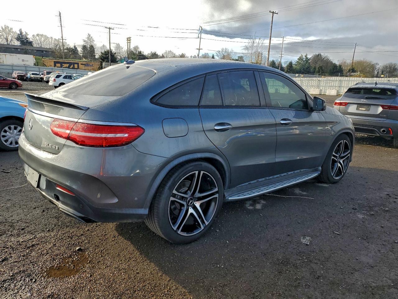 Mercedes-Benz GLE 43 Amg Image 8
