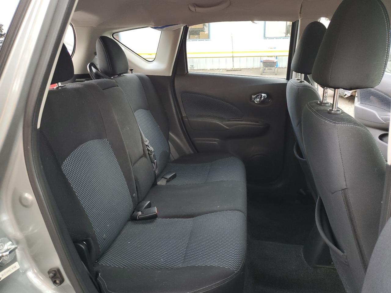 Nissan Versa S Image 3