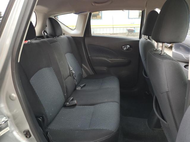 Nissan Versa S Image 3