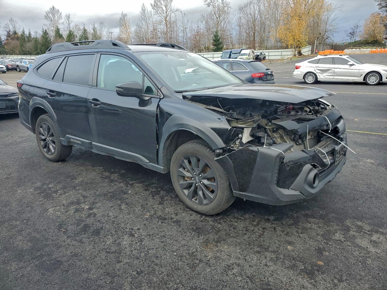 Subaru Outback Onyx Edition Image 3