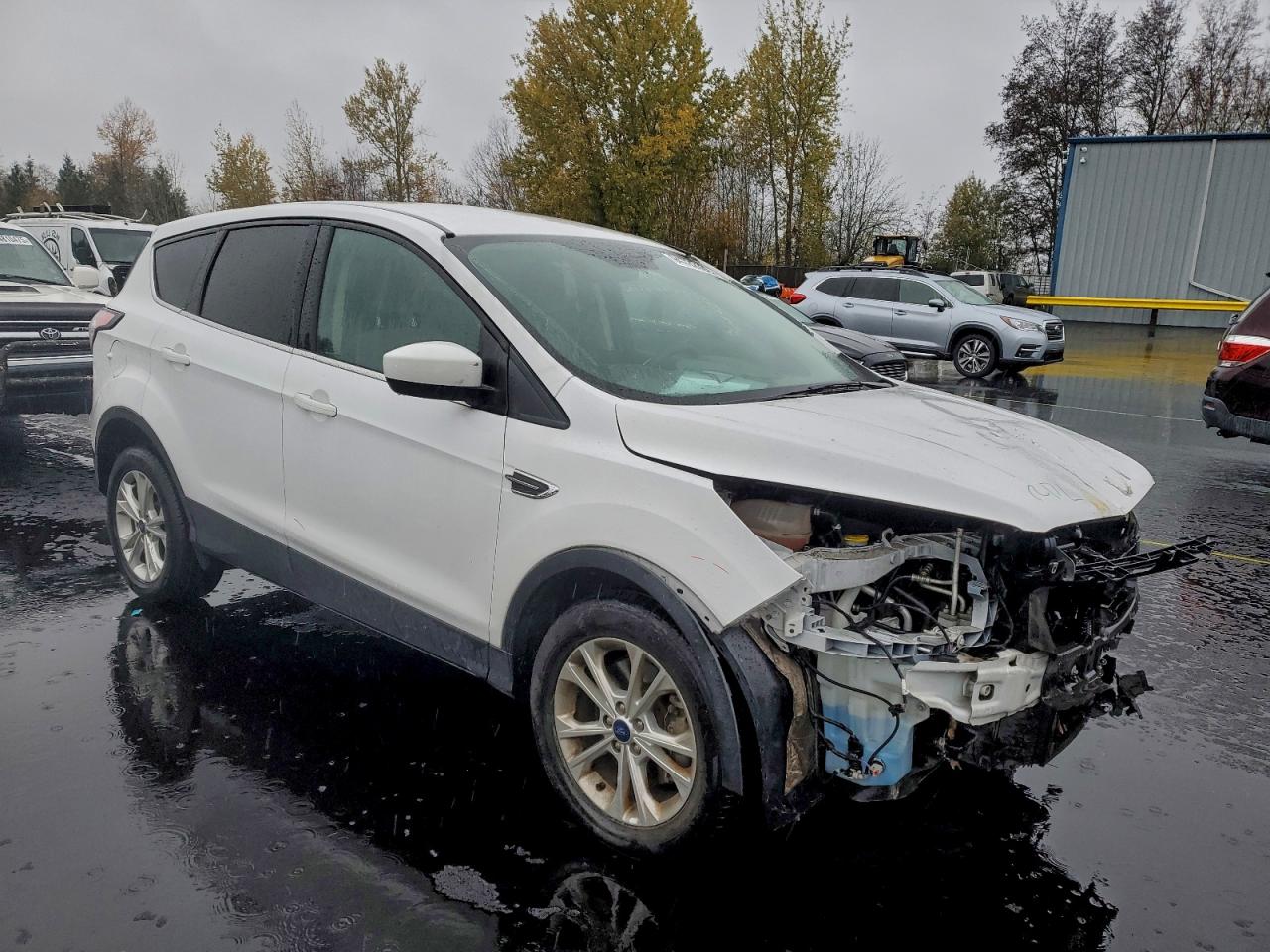 Ford Escape Se Image 4