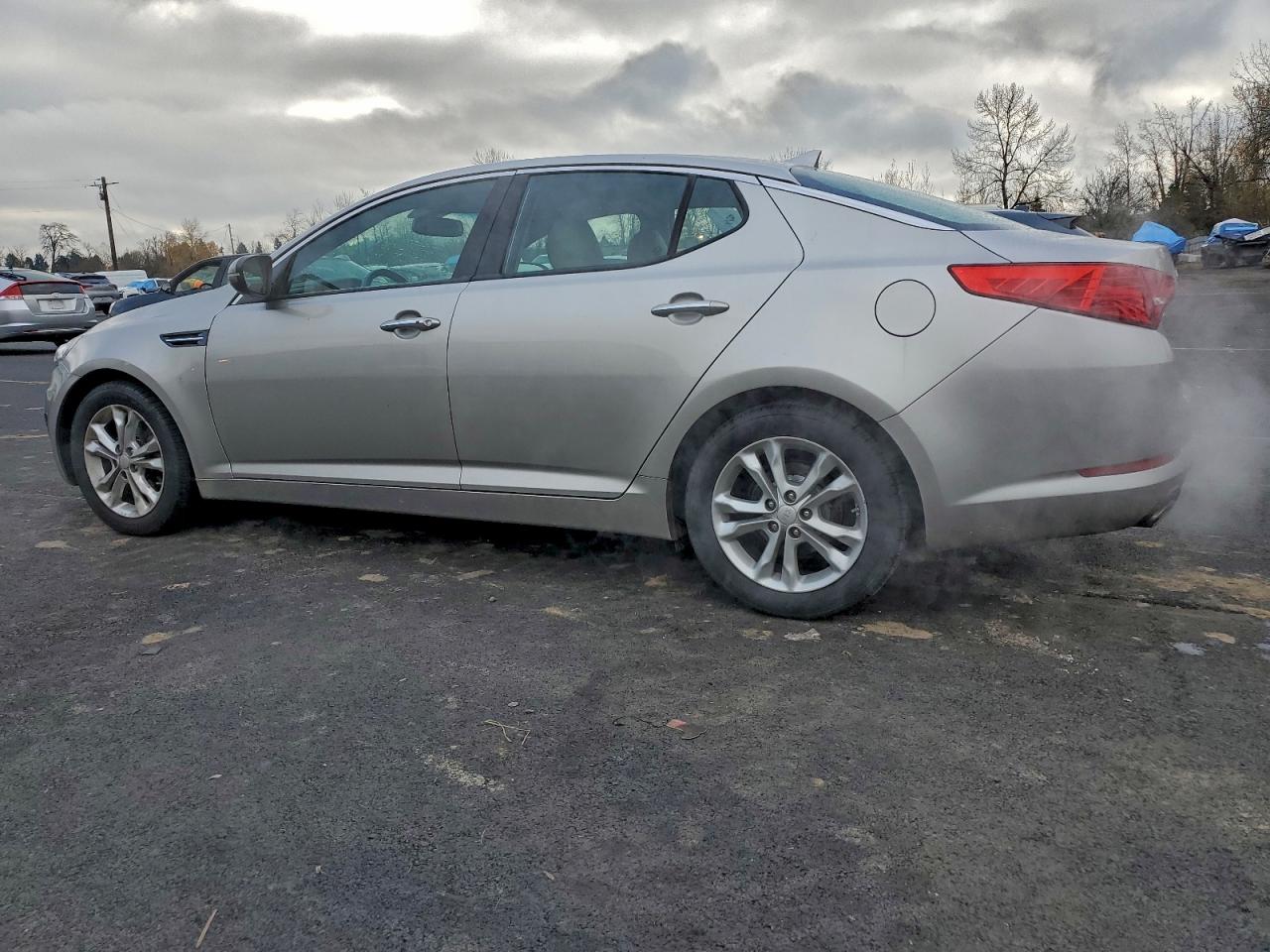 Kia Optima Ex Image 2