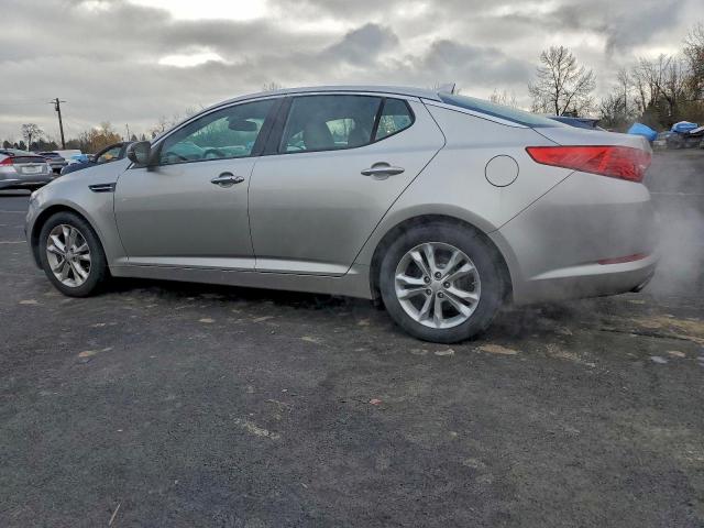 Kia Optima Ex Image 2