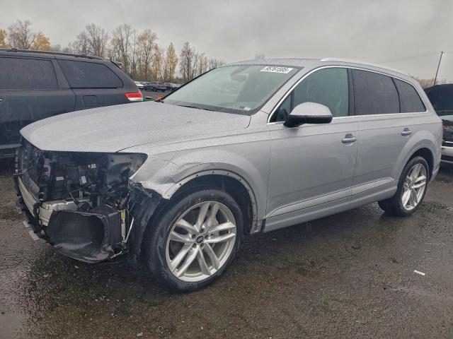  Salvage Audi Q7
