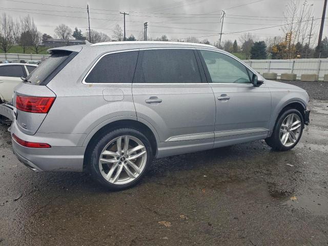 Audi Q7 Prestige Image 9