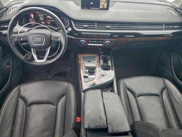Audi Q7 Prestige Image 6