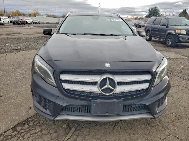 Mercedes-Benz GLA 250 4matic Image 2