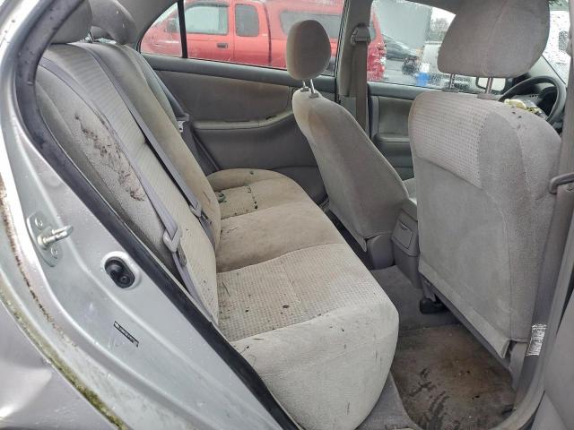 Toyota Corolla Ce Image 12